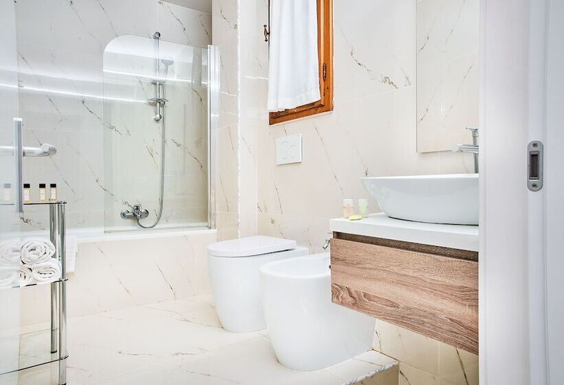 Firenze Rooms Cathedral B&b