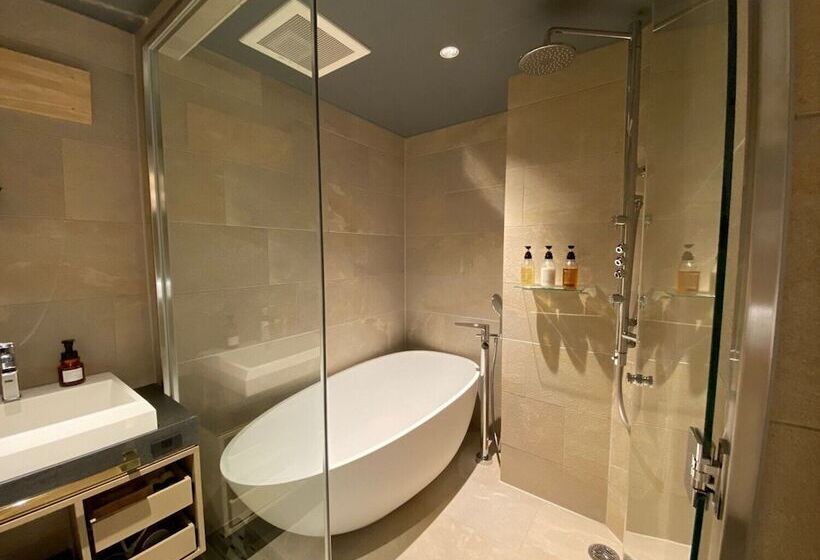 هتل Cordia Osaka Hommachi