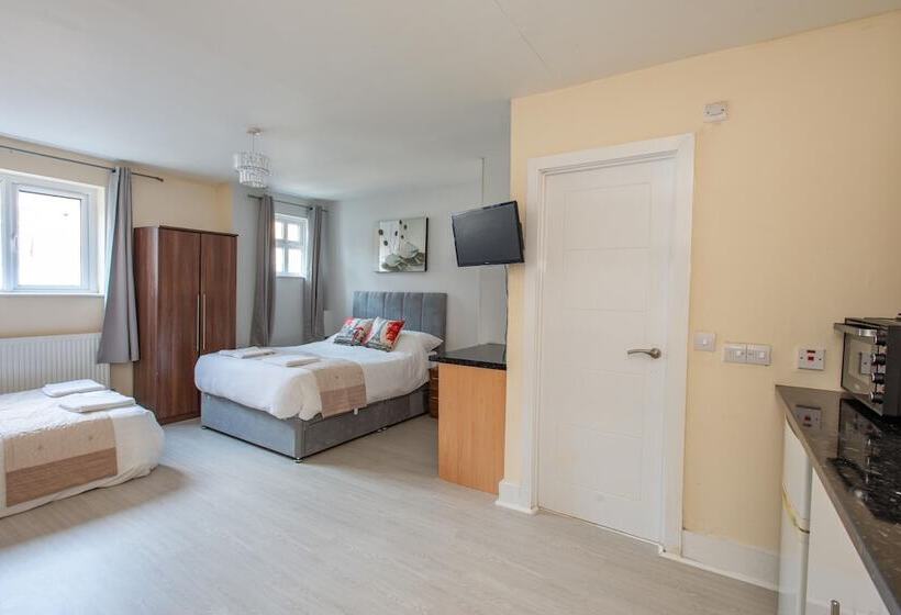 Newly Refurbished Studio, 20mins To London Bridge
