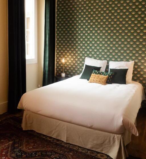 پانسیون Les Chambres Du Montréal Et L Hôtel Particulier