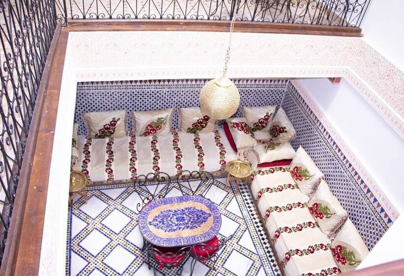 پانسیون Riad Dar Senhaji