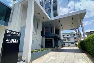 Abizz Hotel Kwanphayao