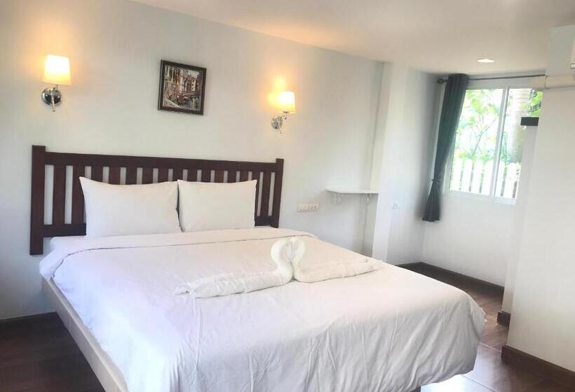 استراحتگاه Baan Chang Residence