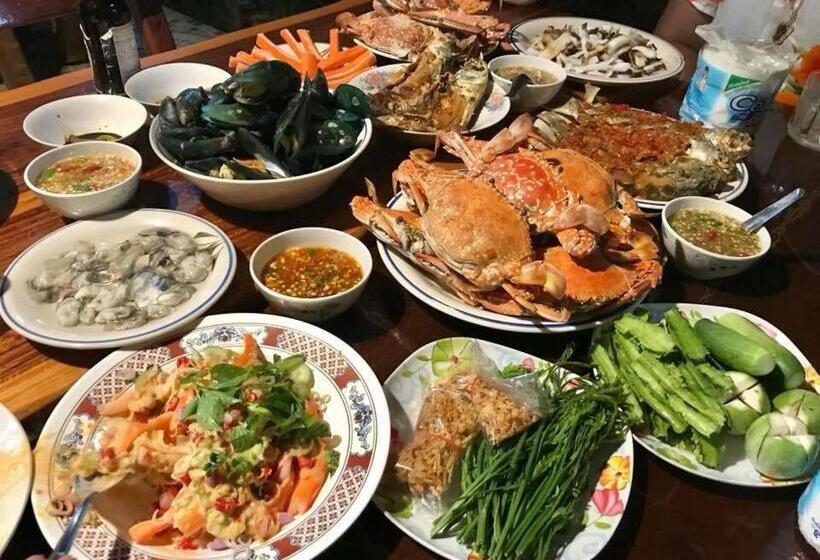 استراحتگاه Baan Chang Residence