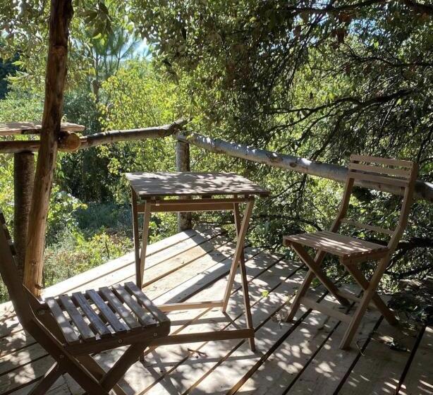 تختخواب و صبحانه Le Mas Du Lac