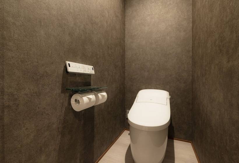 Grand Base Hakata Premium