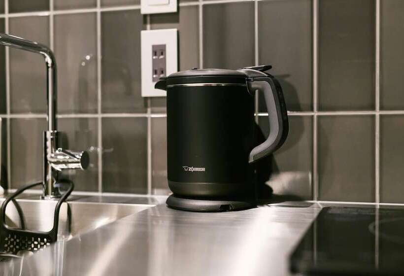 Grand Base Hakata Premium
