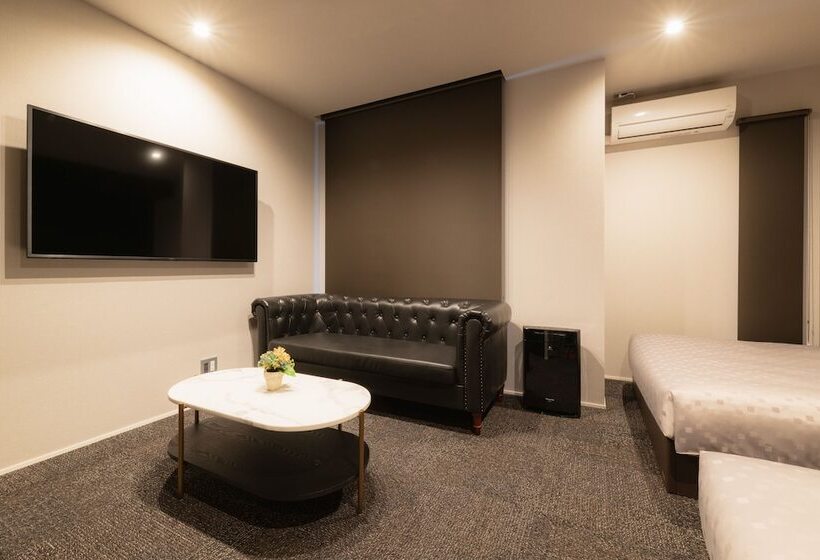 Grand Base Hakata Premium