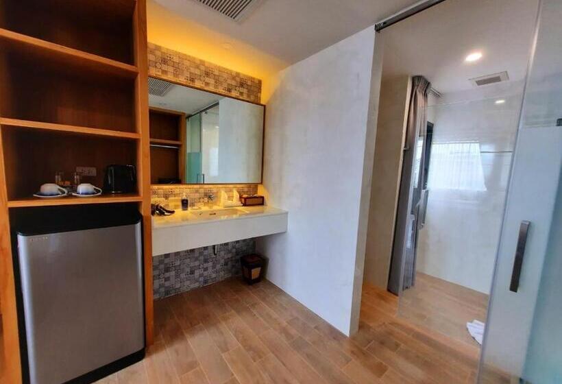 هتل Ama S House Luxury Boutique