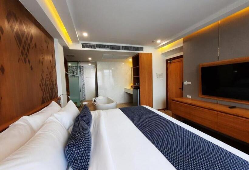 هتل Ama S House Luxury Boutique