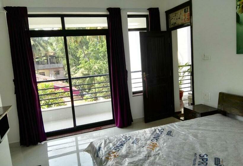 پانسیون Wave Morjim