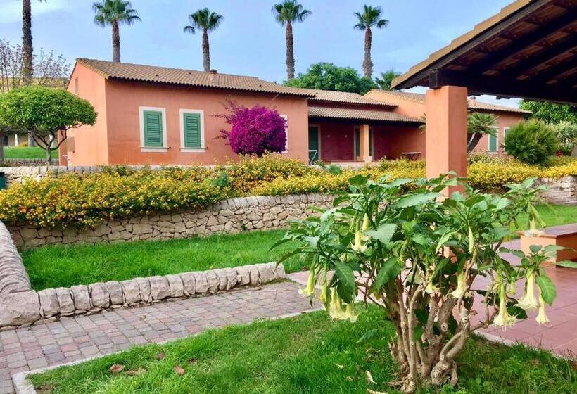 Hotel Igv Club Baia Samuele