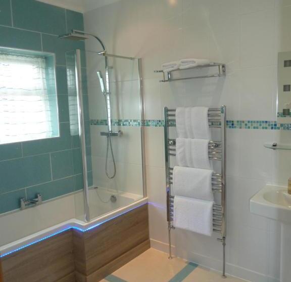 بنسيون Gwynfryn Guest House