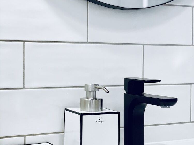 Pension Mono   Adults Only