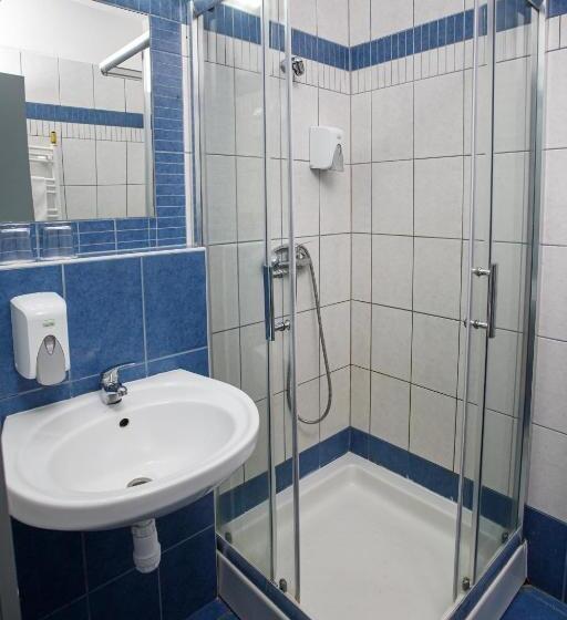 تختخواب و صبحانه árnyas Panzió Gödöllő