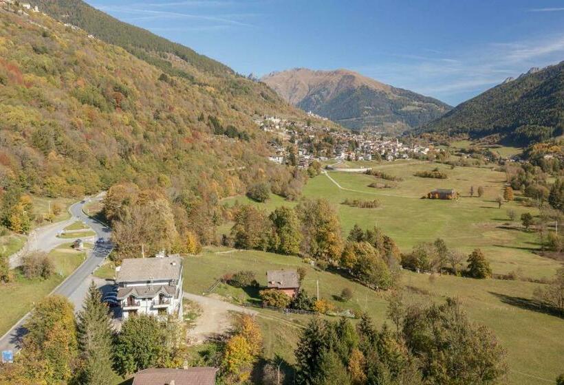 ホテル Garnì Alta Valle