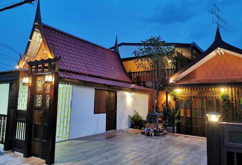 پانسیون Chanida Home