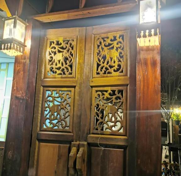 پانسیون Chanida Home