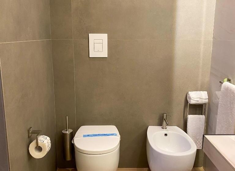 پانسیون Municipio Luxury Suite