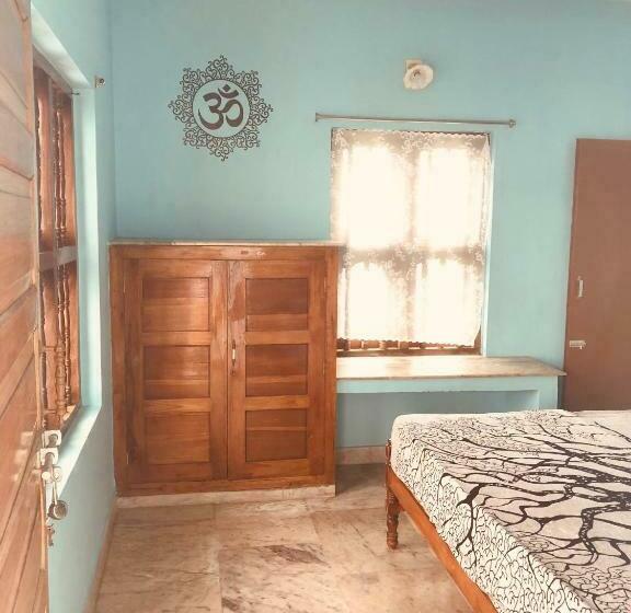 پانسیون Zen House