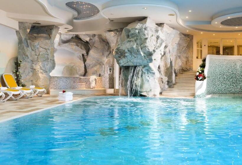 Alpen Hotel Corona