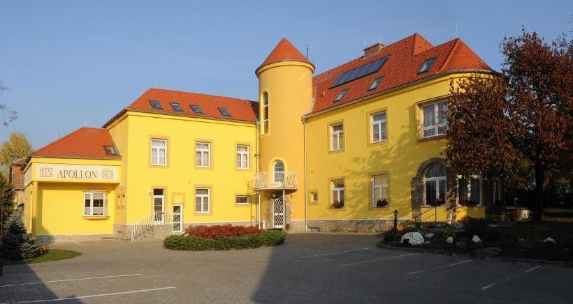 هتل Apollon