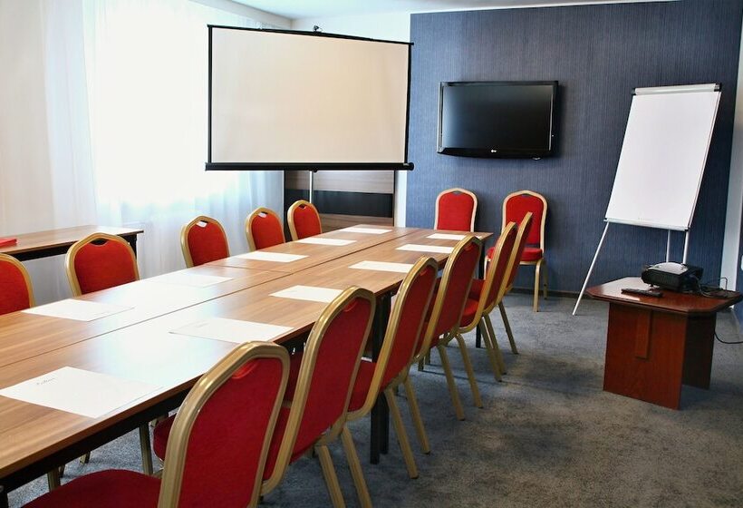 هتل Baltaci U Nahonu