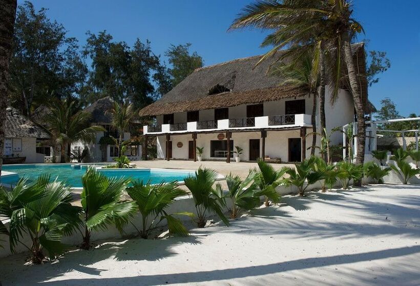 هتل Barracuda Inn Resort