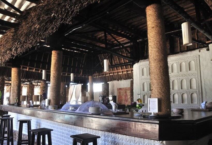 هتل Barracuda Inn Resort
