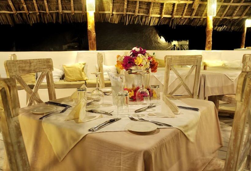 هتل Barracuda Inn Resort