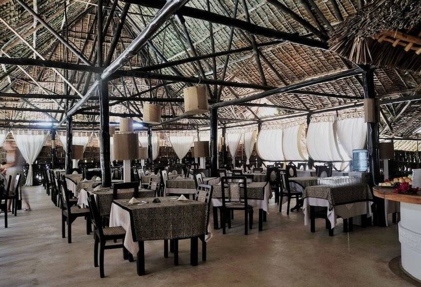 هتل Barracuda Inn Resort