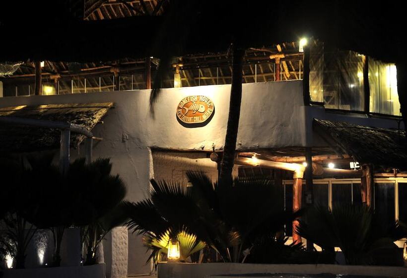 هتل Barracuda Inn Resort