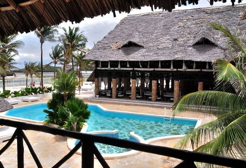 هتل Barracuda Inn Resort