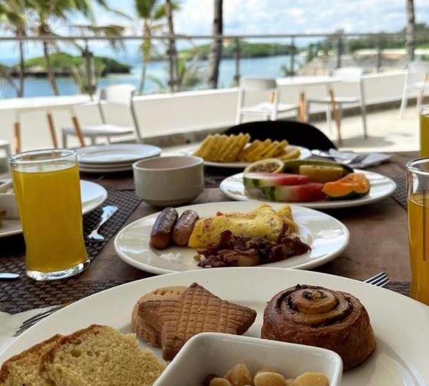 هتل Barracuda Inn Resort