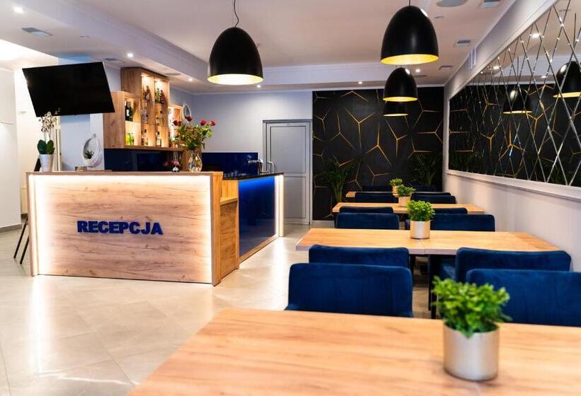 酒店 Sanvit Restauracja & Spa