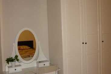 هتل Eurotravel Bed And Car