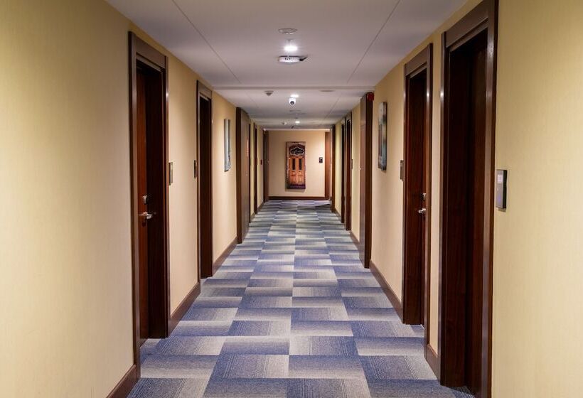 Fotos del hotel Grand Aras Hotel & Suites:  22