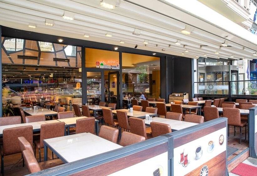 Fotos del hotel Grand Aras Hotel & Suites:  8