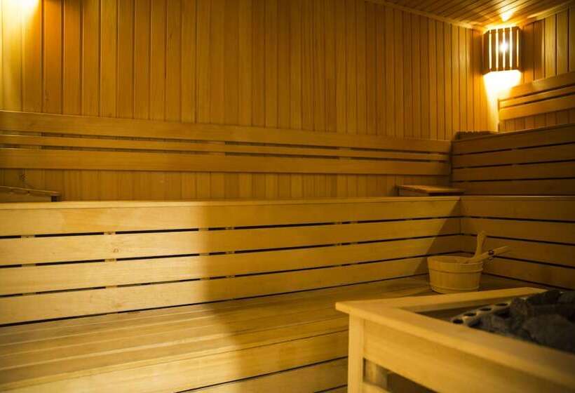 Fotos del hotel Grand Aras Hotel & Suites:  13