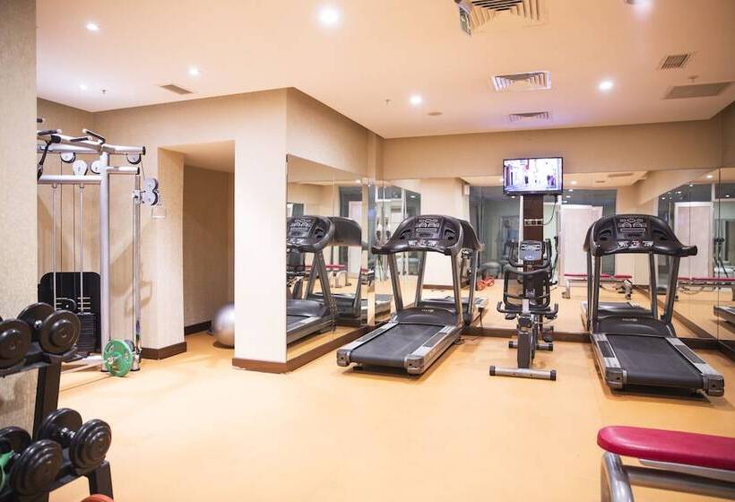 Fotos del hotel Grand Aras Hotel & Suites:  11