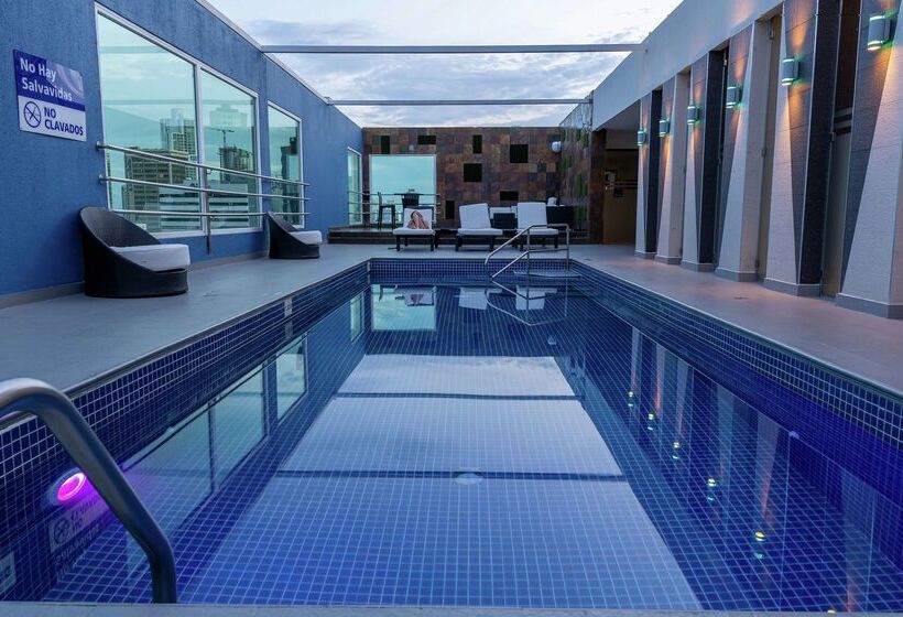 Fotos del hotel Hampton By Hilton Panama:  14