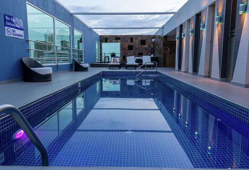 Fotos del hotel Hampton By Hilton Panama:  8