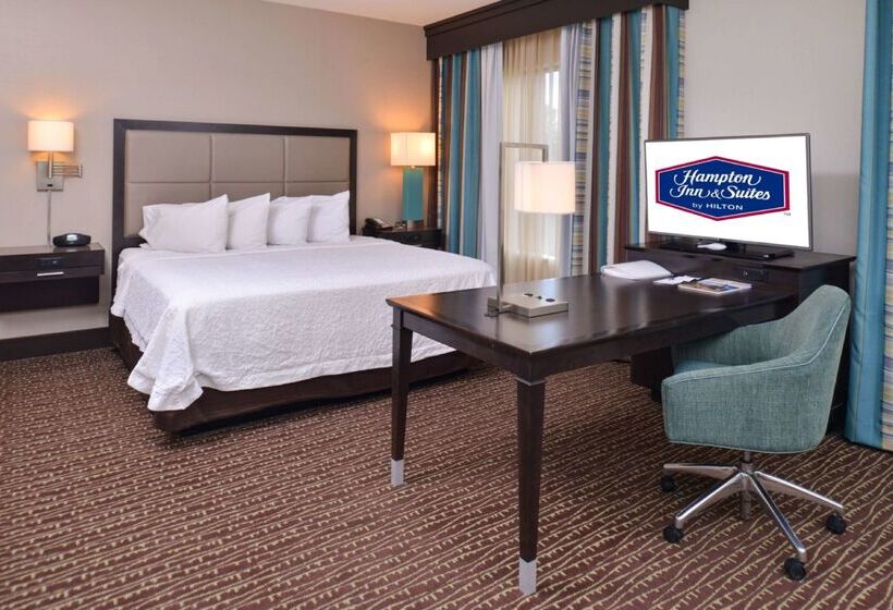 هتل Hampton Inn & Suites Bend