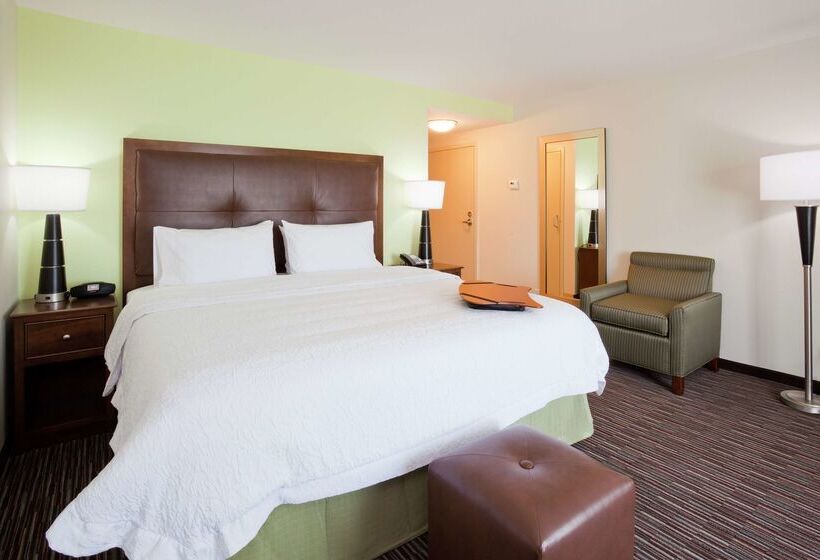 هتل Hampton Inn & Suites Minneapolis West/ Minnetonka