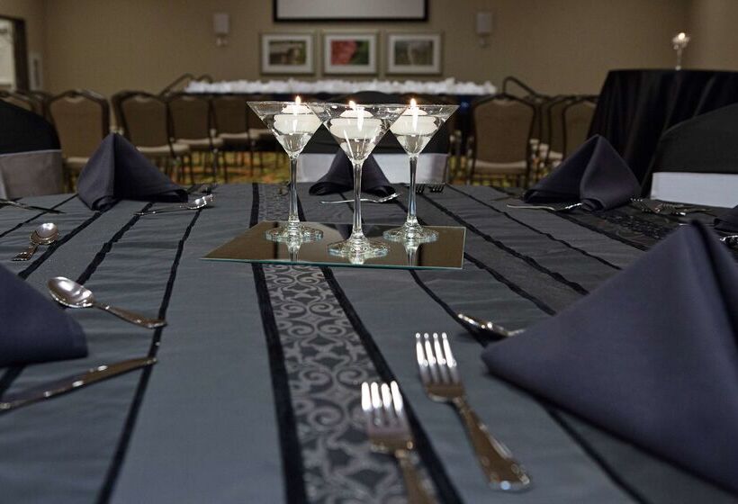 בית מלון כפרי Hilton Garden Inn Cincinnati/west Chester