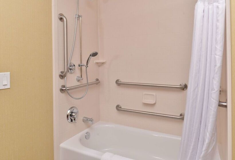 בית מלון כפרי Hilton Garden Inn Cincinnati/west Chester