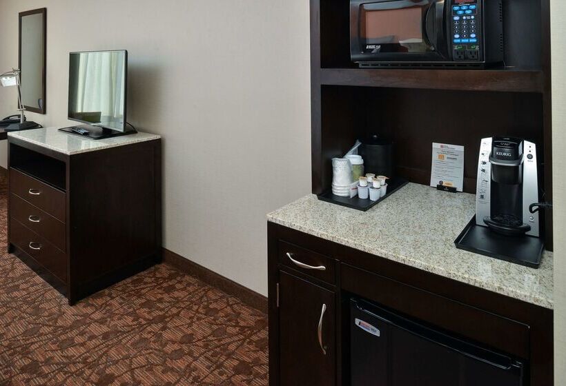 בית מלון כפרי Hilton Garden Inn Cincinnati/west Chester