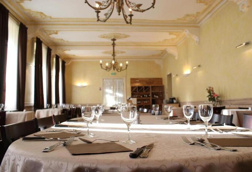 هتل Hôtel Pedussaut