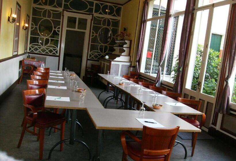هتل Hôtel Pedussaut