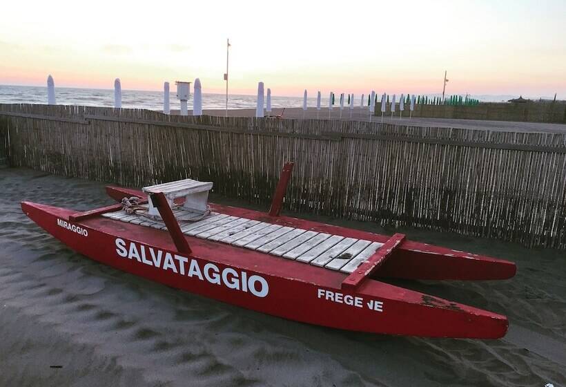 هتل Il Miraggio